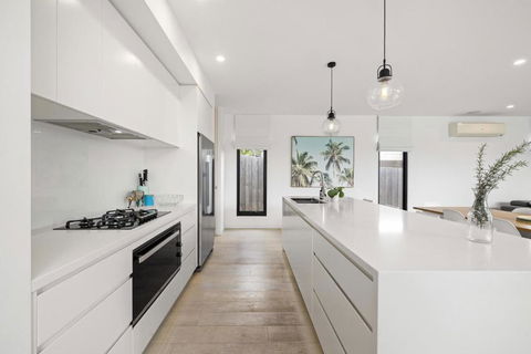 Aqua Luna - Stylish Retreat By Koonya Ocean Beach - Port Augusta Accommodation 4