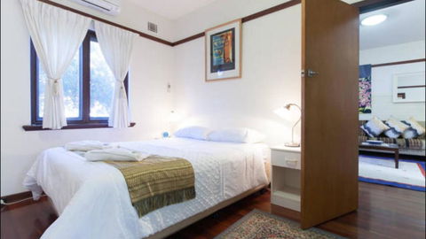 B4 Crawley Apartment 1 BRM & Sleepout Near UWA - Port Augusta Accommodation 1