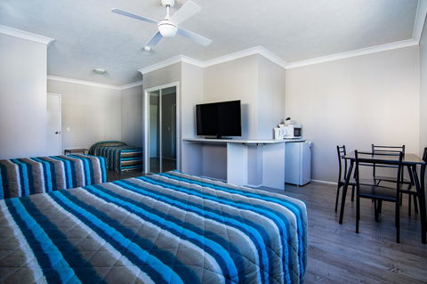 Burleigh Gold Coast Motel - Port Augusta Accommodation 2