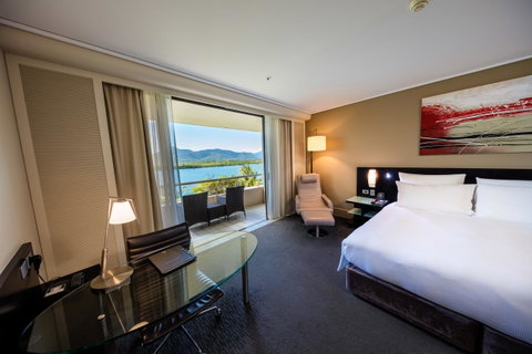 Hilton Cairns - Port Augusta Accommodation 3
