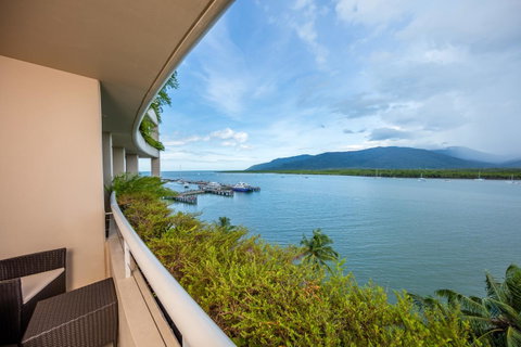 Hilton Cairns - Port Augusta Accommodation 5