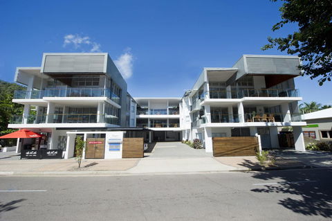 Maggies Beachfront Apartment 13 - Port Augusta Accommodation 0