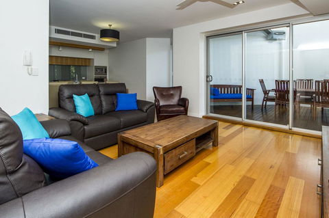 Maggies Beachfront Apartment 13 - Port Augusta Accommodation 6