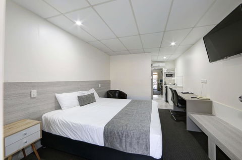 Chalet Motor Inn - Port Augusta Accommodation 14