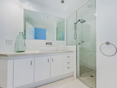 Oceana On Broadbeach - Port Augusta Accommodation 15