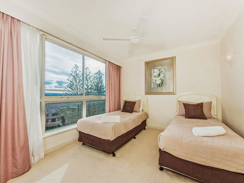 Oceana On Broadbeach - Port Augusta Accommodation 10
