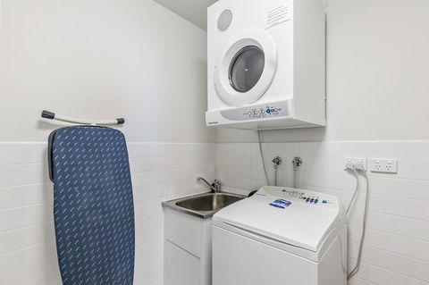 Akama Resort - Port Augusta Accommodation 3