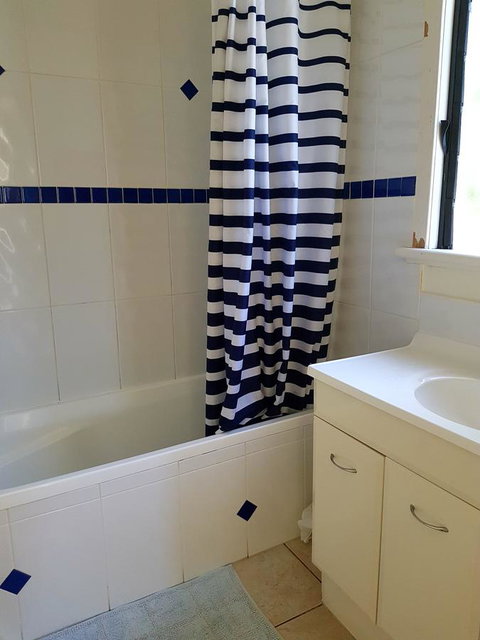 Arcadia Beach Guest House And Car Hire - Port Augusta Accommodation 12