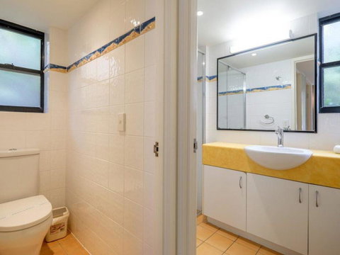 Mooloomba Five - Port Augusta Accommodation 19