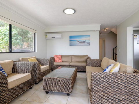 Mooloomba Five - Port Augusta Accommodation 14