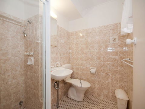 'Beachside' Shoal Bay, Unit 6 - Port Augusta Accommodation 1