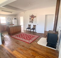 'The Wattles' - True Country Escape Near Wineries - Borenore - Port Augusta Accommodation