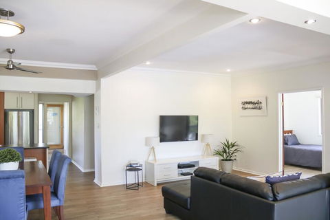 'Top Tier' Dog Friendly Holiday Home - Port Augusta Accommodation 3