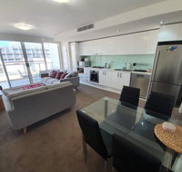 just listed Bolton St 1br 350m walk to Newcastle beach  Wifi end Eand - Port Augusta Accommodation