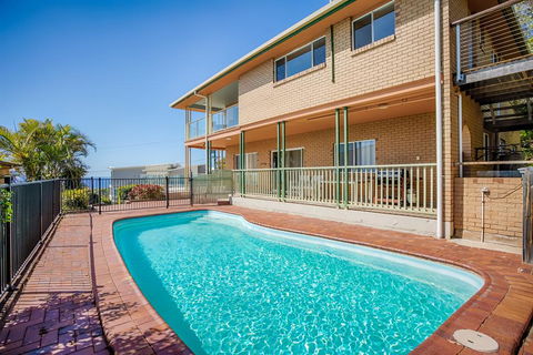 100 Cooloola Drive - Port Augusta Accommodation 1