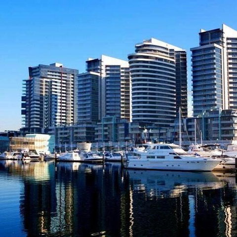 1006PR Docklands 2 Bed Free Wifi # - Port Augusta Accommodation 3