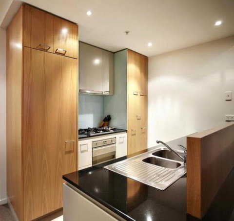 1201P Docklands 2Bed 1bath Water View - Port Augusta Accommodation 3