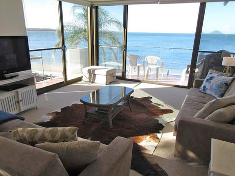 13 'Harbourside', 3-7 Soldiers Point Road - Fantastic Waterfront Unit - Port Augusta Accommodation 0