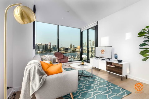 145, Premium Waterfront Suite In Docklands - Port Augusta Accommodation 2