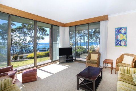 16 Shipton Cres - Secluded Away - Port Augusta Accommodation 2