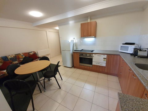 18 Lakeview Plaza - Port Augusta Accommodation 2