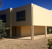 22 Broadbeach Drive - Port Augusta Accommodation