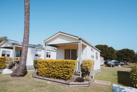 BIG4 Breeze Holiday Parks - Bargara - Port Augusta Accommodation 4