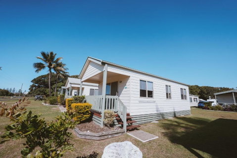 BIG4 Breeze Holiday Parks - Bargara - Port Augusta Accommodation 0