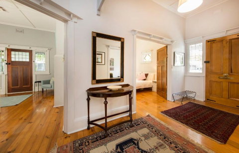 BRIGHTON HAVEN A Self-contained Modern Bungalow - Port Augusta Accommodation 3