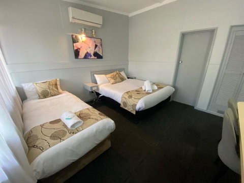 Charlton Motel - Port Augusta Accommodation 0
