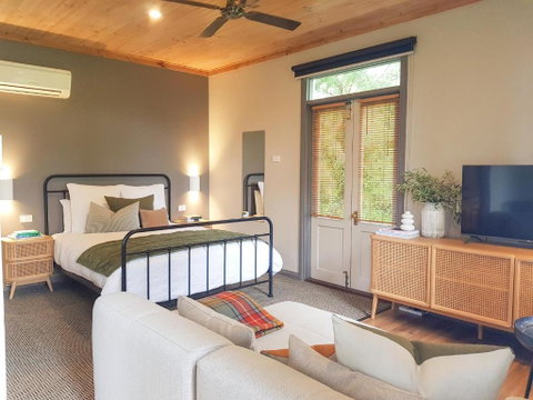 Clonmara Country House And Cottages - Port Augusta Accommodation 4