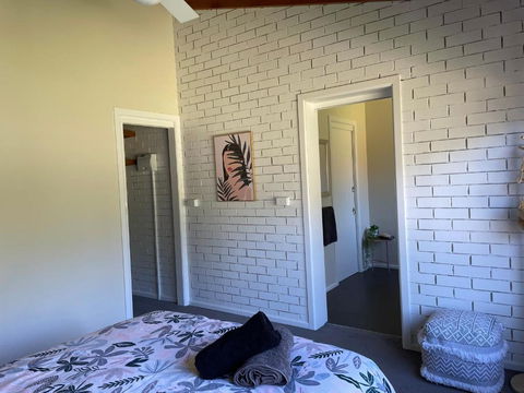 Close To Coast & Bellarine Peninsula - Port Augusta Accommodation 4