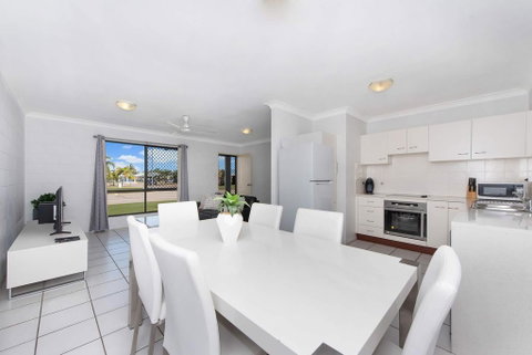 3 Bedroom Home - Port Augusta Accommodation 3