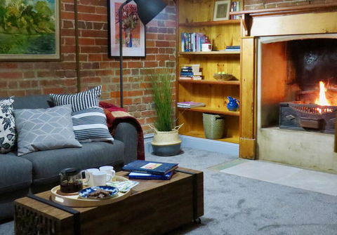 44 THE LANE - Port Augusta Accommodation 2
