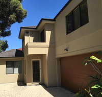 4x3 Townhouse in Rivervale - Port Augusta Accommodation