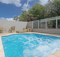 516 'Oaks Pacific Blue' 265 Sandy Point Road- private pool aircon WIFI - Port Augusta Accommodation