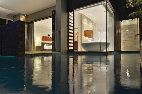 61 Murphy Street - Luxury Holiday Home - Port Augusta Accommodation 3