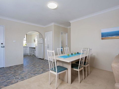 7 The Dunes @ Fingal Bay - Port Augusta Accommodation 2