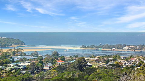 91 Berrambool Drive - Port Augusta Accommodation 0