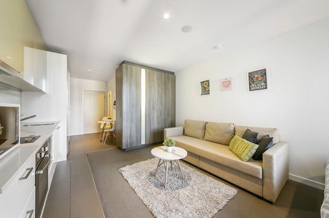 A Charming Studio With Stunning City Views - Port Augusta Accommodation 1
