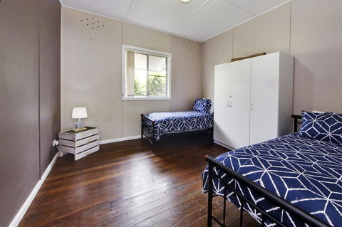 A Reel Teal - Port Augusta Accommodation 1
