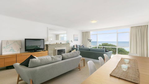 ABSOLUTE BEACHFRONT - FRANKSTON - Port Augusta Accommodation 0