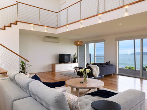Absolute Waterfront - Port Augusta Accommodation 0