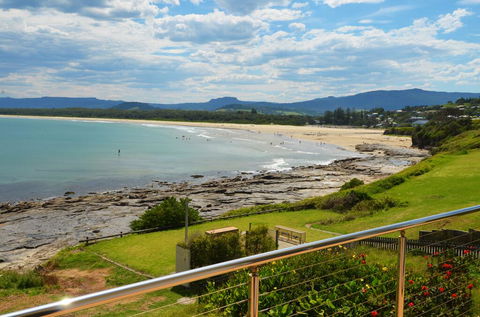 Absolute Waterfront - Port Augusta Accommodation 1