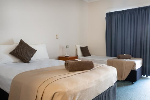 Accommodation On Denham - Port Augusta Accommodation 0
