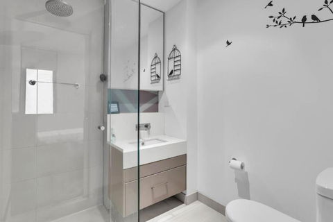 Essendon North Sanctuary By Ready Set Stay - Port Augusta Accommodation 4