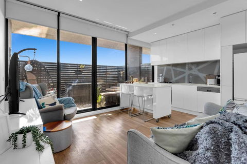 Essendon North Sanctuary By Ready Set Stay - Port Augusta Accommodation 0