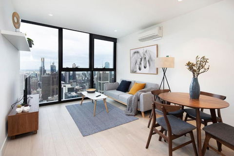 EQ Tower Modern Apartments Melbourne Central CBD - Port Augusta Accommodation 0