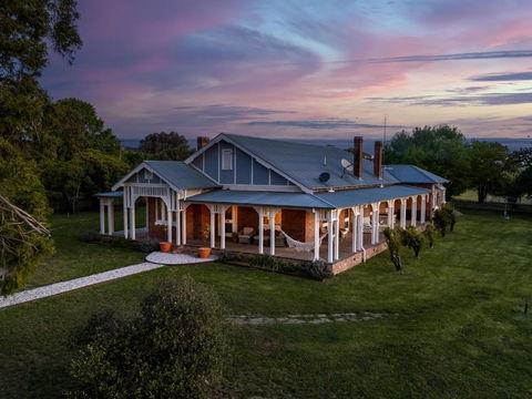 Experience The Charm Of Little Plains Homestead - Port Augusta Accommodation 1