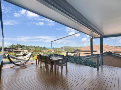 Fab 3-Bed Stay With Great Outdoors & Water Views - Port Augusta Accommodation 1